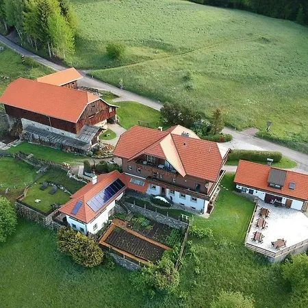 Bauernhof Baumgartner Stanahof